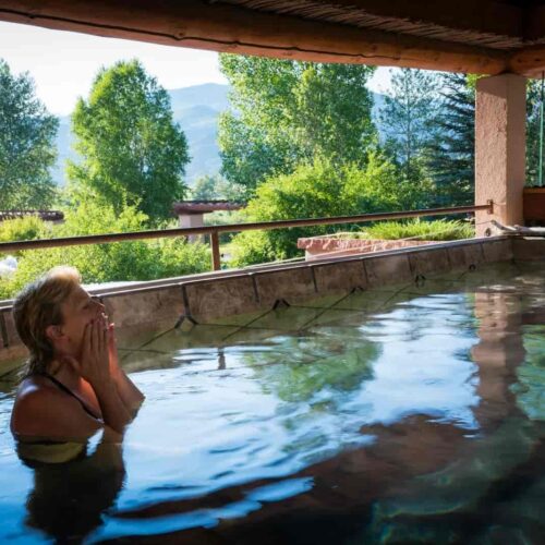 Are there hot springs in the UK?