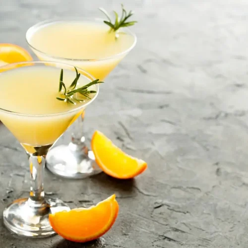 Where to grab 2 for 1 cocktails in Leicester